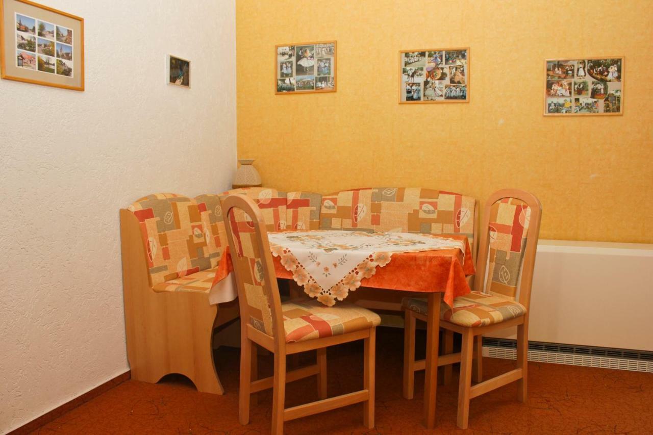Apartamento Zum Dorfschullehrer Lübbenau Exterior foto